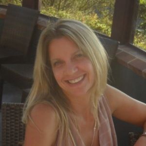 Meet your Posher, Annette